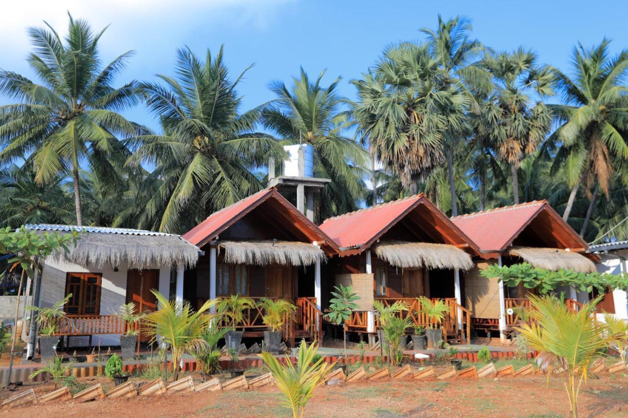 Trinco Star Cabana Trincomalee Εξωτερικό φωτογραφία